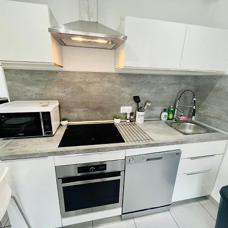 Superbe Duplex Design Neuf 2 Chambres, Climatise Tout Confort, Facile D,Acces Stationnement Gratuit Marsylia Zewnętrze zdjęcie