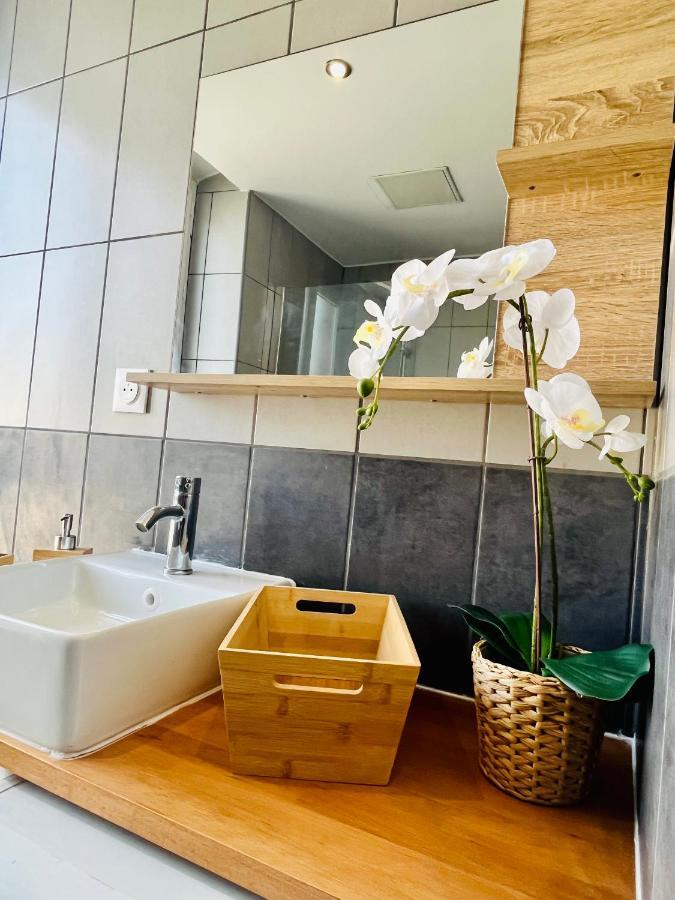 Superbe Duplex Design Neuf 2 Chambres, Climatise Tout Confort, Facile D,Acces Stationnement Gratuit Marsylia Zewnętrze zdjęcie