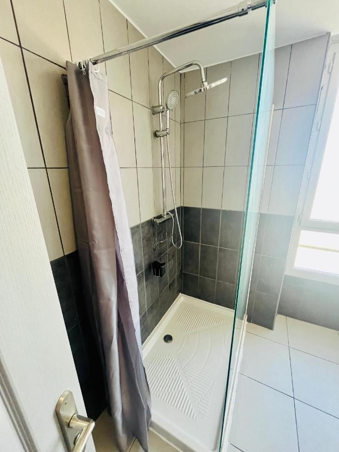 Superbe Duplex Design Neuf 2 Chambres, Climatise Tout Confort, Facile D,Acces Stationnement Gratuit Marsylia Zewnętrze zdjęcie